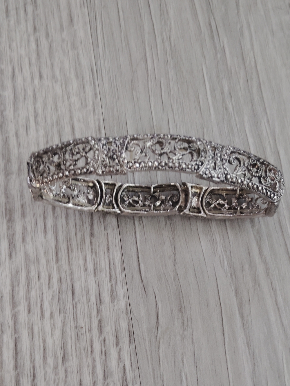 Ornate Silver Filigree Bracelet - Vintage-Inspired Silver